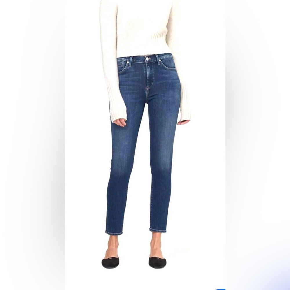 Citizens of humanity, rocket crop high-rise skinny jeans. Women’s size 32.